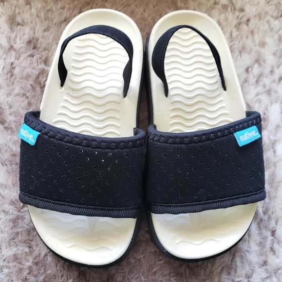 ☆SOLD☆ Native Toddler Sandals #9 Black/white - Picture 2 of 4